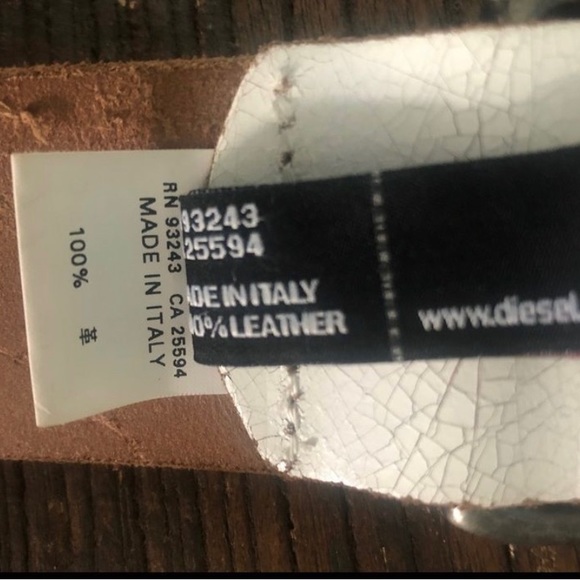 Diesel Leather Distressed White Belt - Picture 8 of 15